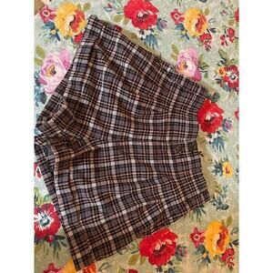 American Eagle shorts size 2‎ plaid